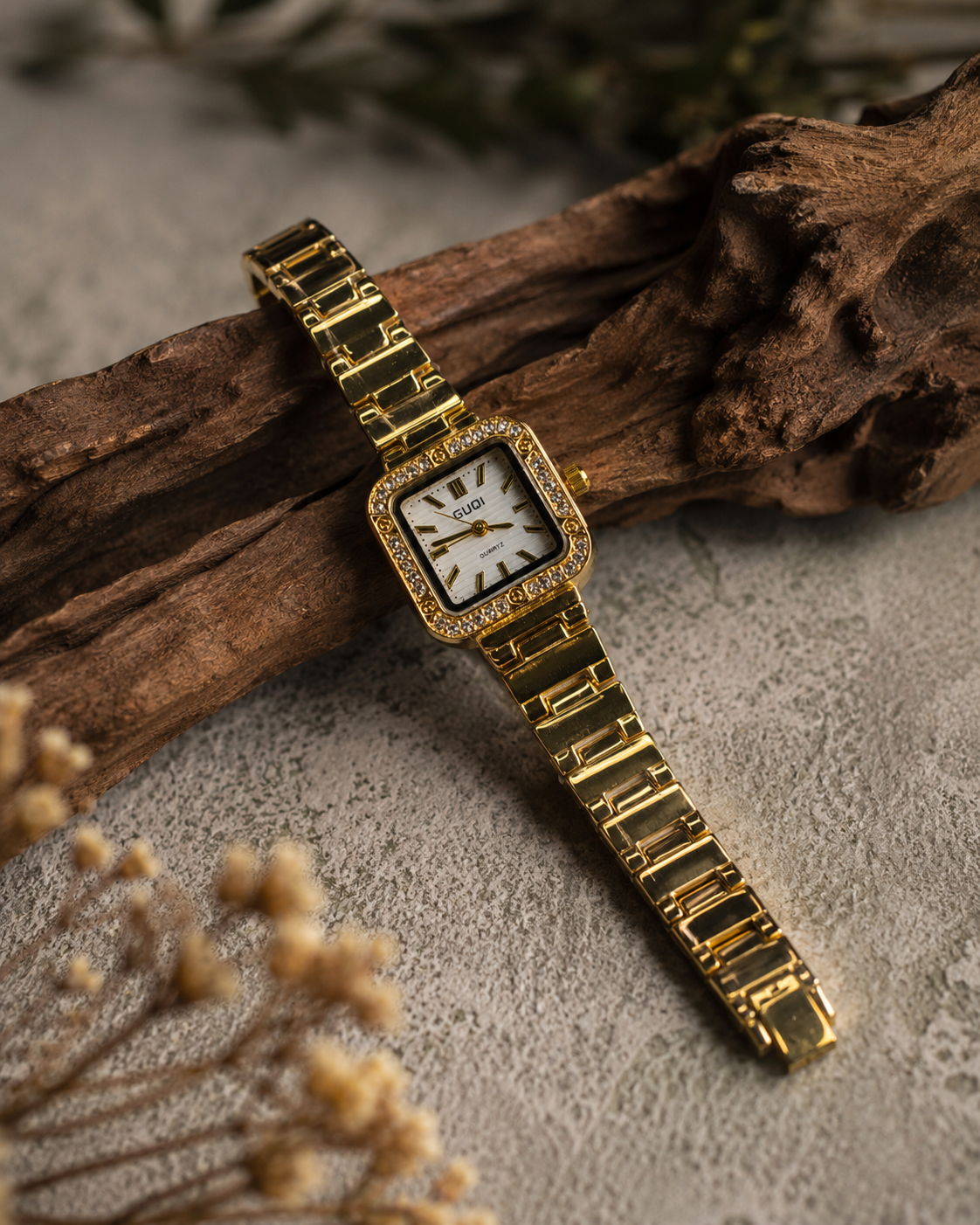 Vintage Royale Women’s Watch