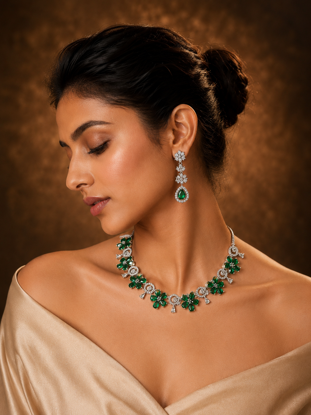 Royal Emerald Floral Necklace set