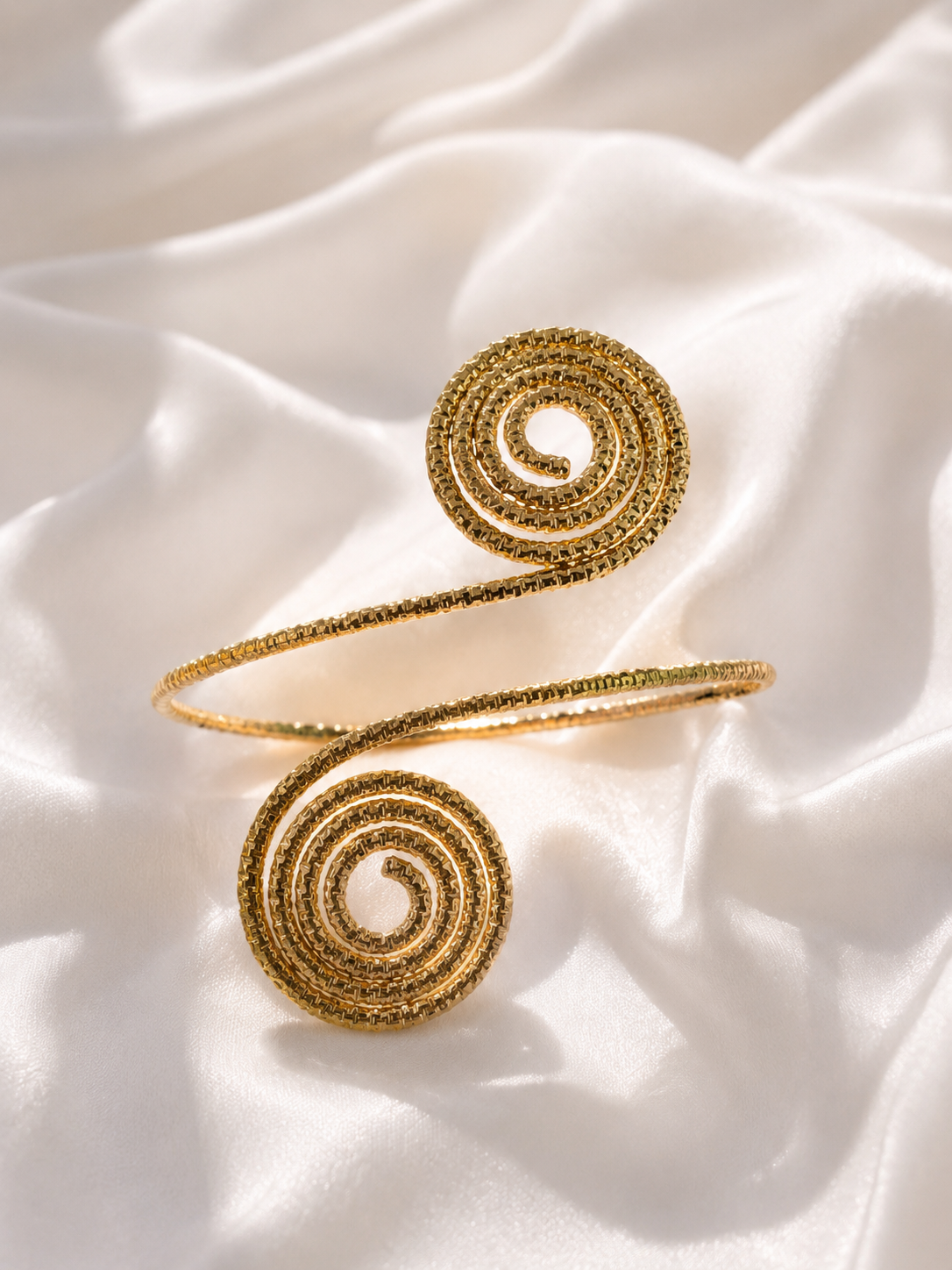 Trendy Arm Cuff
