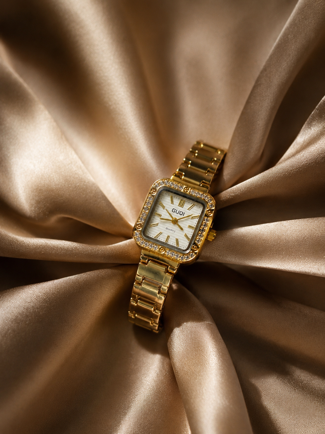 Vintage Royale Women’s Watch