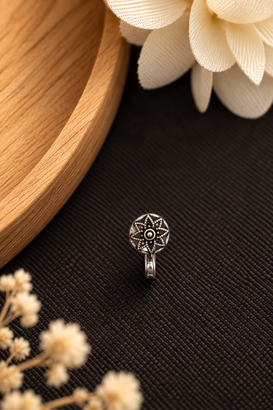Oxidised Nose pin