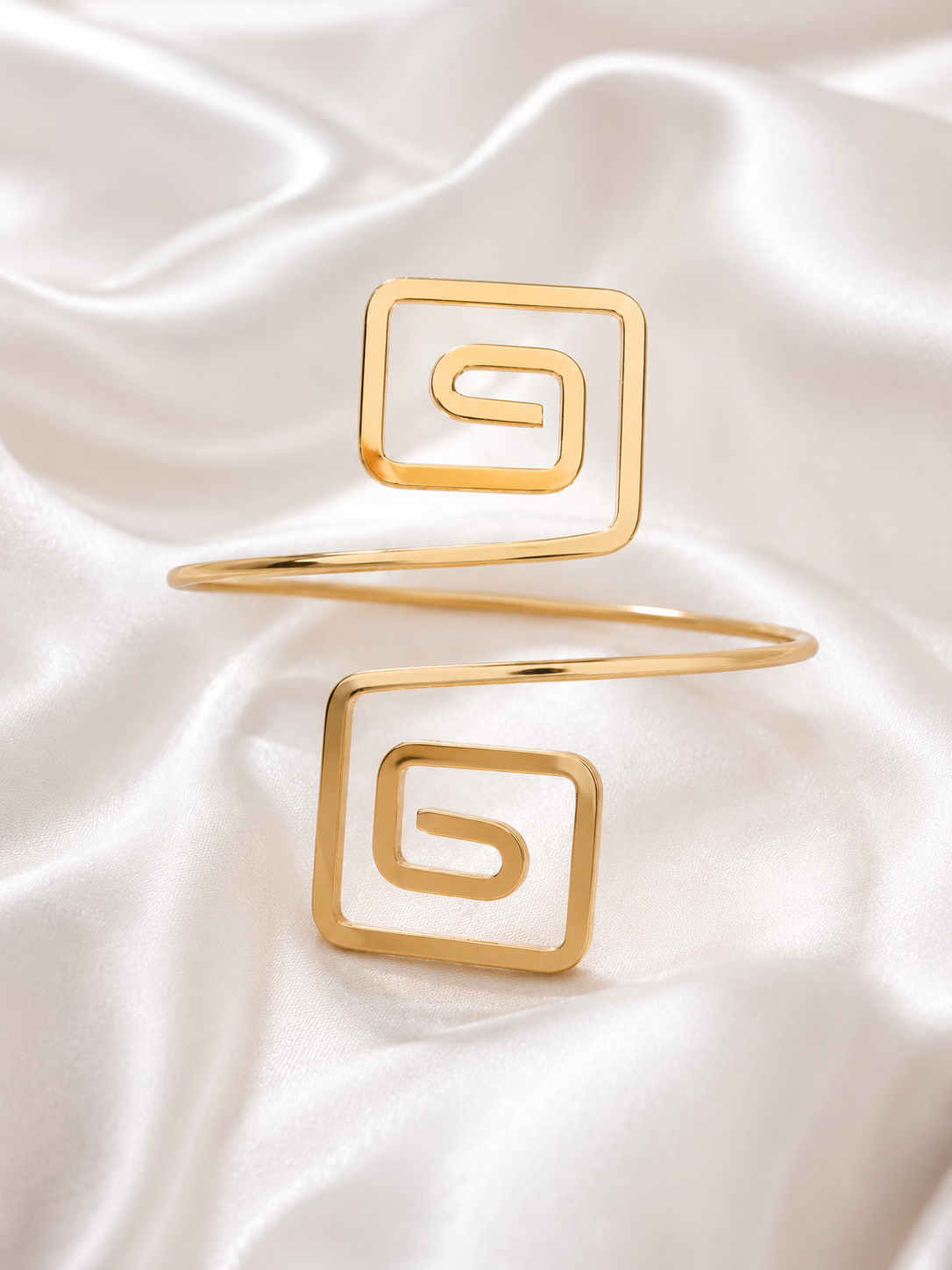 Trendy Arm Cuff