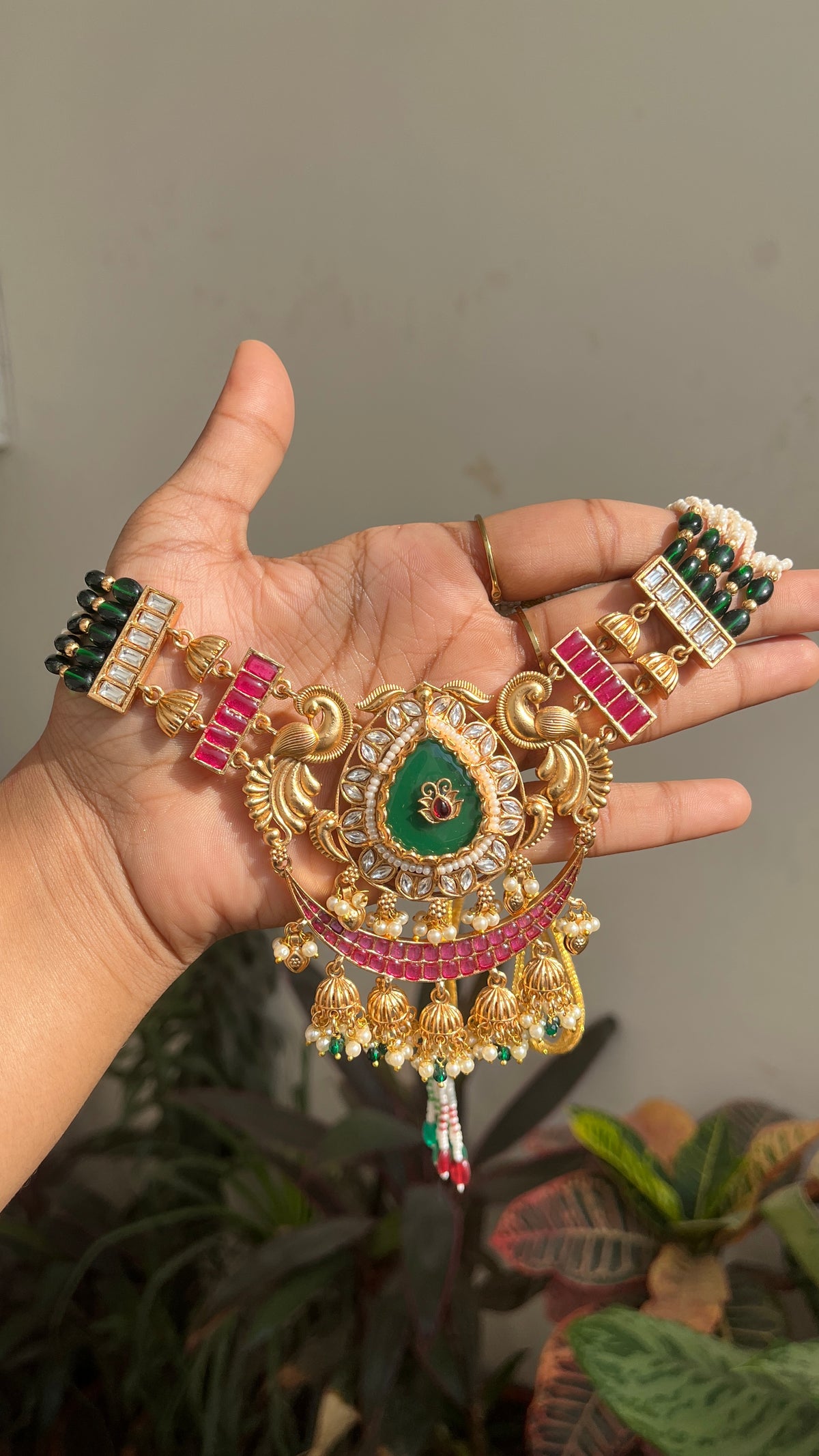 Padmaavat Antique Necklace Set