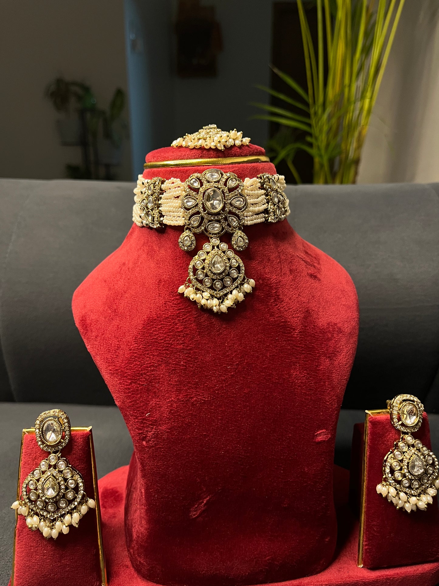 Preet Necklace