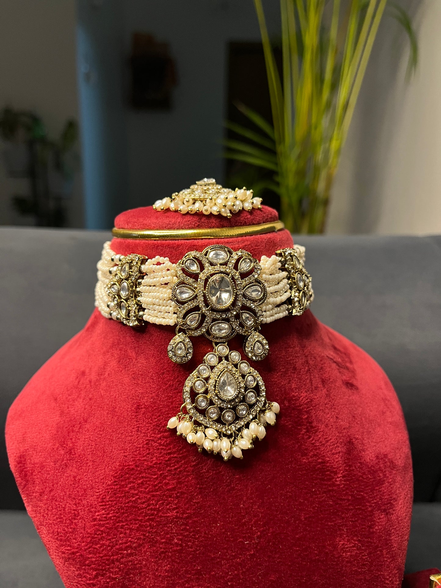 Preet Necklace